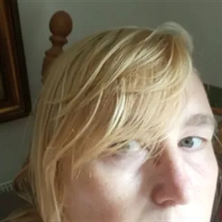 Jeg vil meget gerne have et kontorjob igen.<br />Jeg er mødestabil, passer mine ting.<br />Er meg...