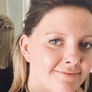 jeg ønsker et job, hvor der er fart overfeltet, har efter 1,5 år i en butik hvor desværre er til ...